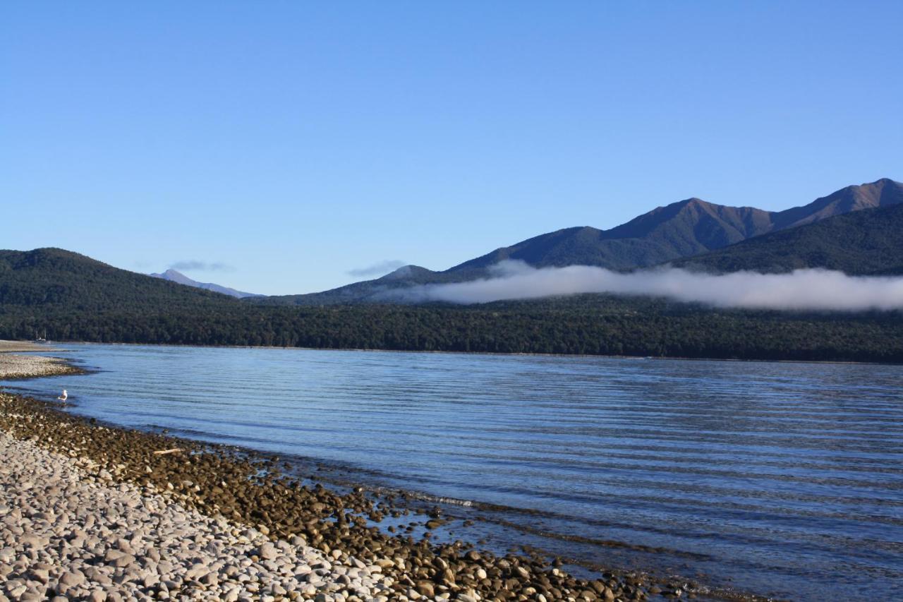 Classic A-Frame On Milford Te Anau Exterior foto